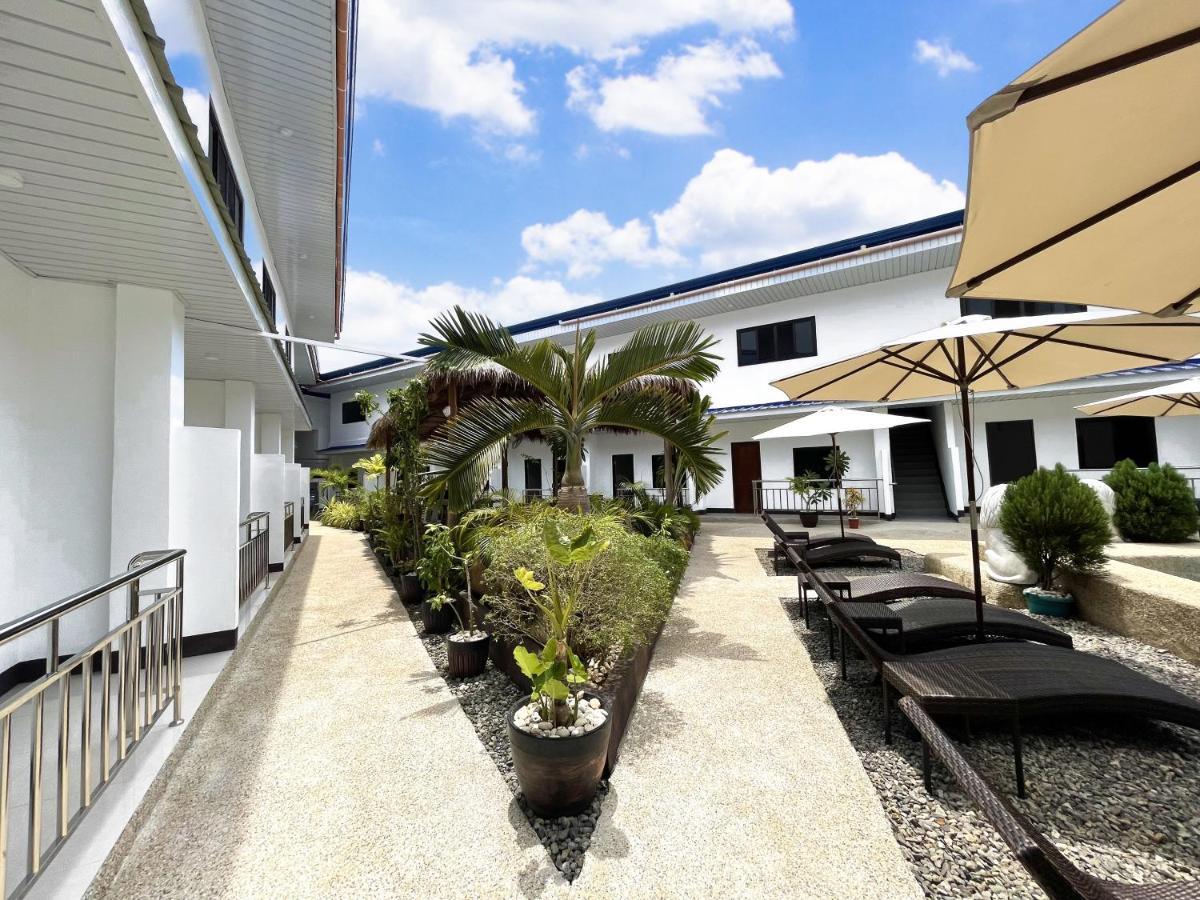 פנגלאו Mgh Alona Resort מראה חיצוני תמונה